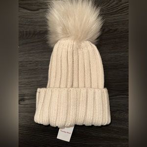 ARITZIA SUNDAYS BEST BEANIE NWT